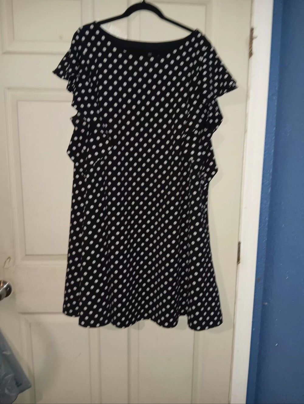 Lane Bryant Plus Sz 22/24 Blk And White Polka Dot Dress Short Flutter Sleeves